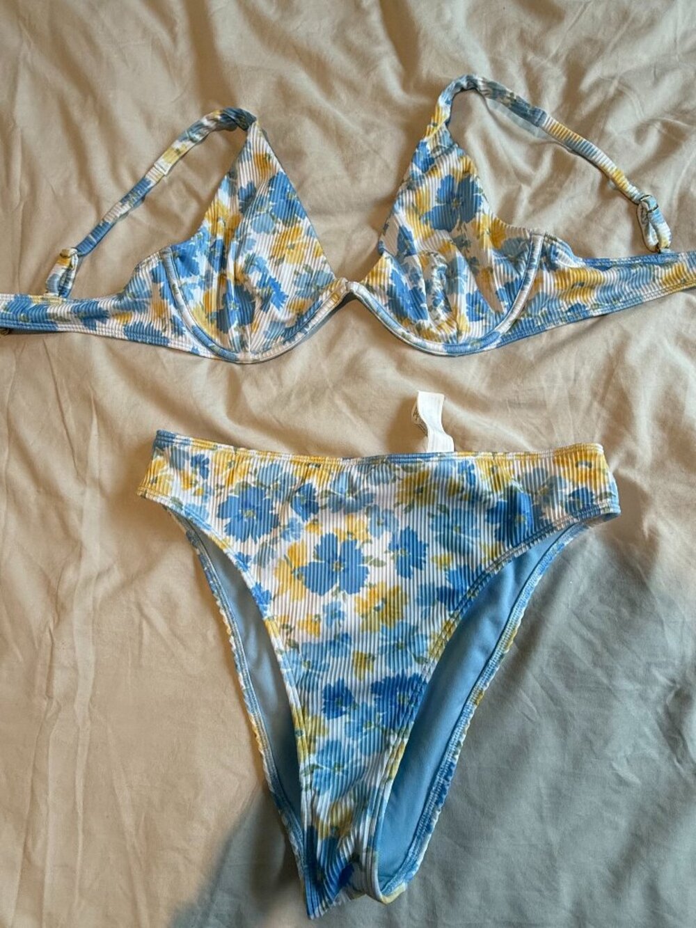 Hollister Ribbed Underwire Bikini Top + Cheeky Bikini Bottom